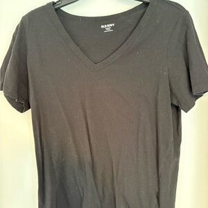 Two Old Navy Women's Charcoal and Olive 
V-Neck Tee